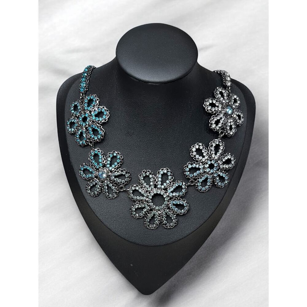 Coach Y2K Pavé Crystal Flower Necklace and New With Tags Flower Ring Size 6 - Picture 2 of 8